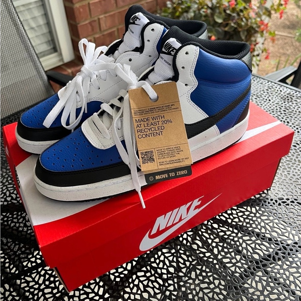 Nike Men's Black, Blue, and White High-Top Sneakers